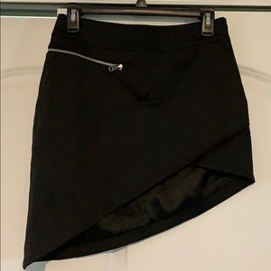Black skirt with zipper